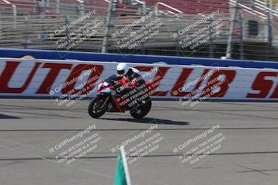 media/Aug-27-2022-Fastrack Riders (Sat) [[c588535105]]/Level 4/Session 1 Start Finish/